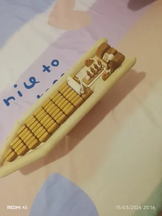 Lanchas de madera decorativas