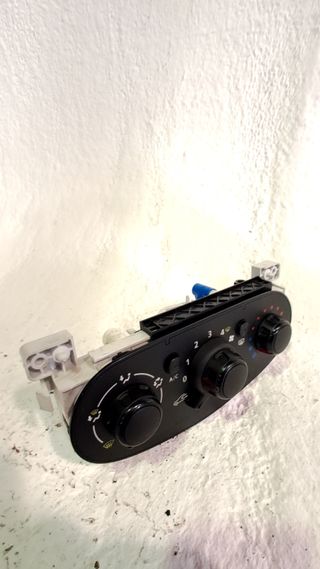MANDO CLIMATIZADOR DACIA LOGAN II 801544