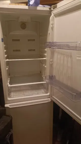 Frigorífico nuevo con garantía