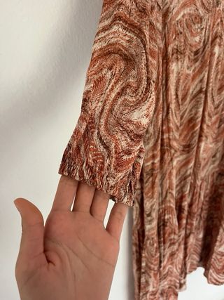 Vestido largo estampado marrón