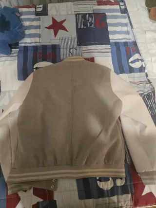 Chaqueta Jack & Jones estilo americano