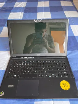 Portátil Acer Aspire V5 – 500GB SSD/HDD – 4GB RAM