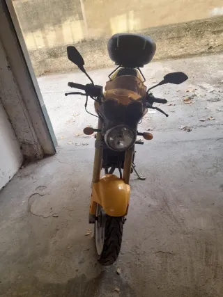 Hyosung Comet 250cc del 2006