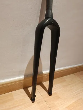 Horquilla carbono Dodici