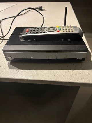 Qviart Unic Receptor Satélite TDT