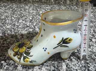 ZAPATO CERÁMICA ANTIGUO GARLAZ. DECORADO.