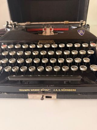 Máquina de escribir Triumph