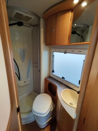 Autocaravana Chausson Renault Master 2005