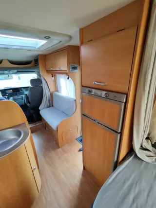 Autocaravana Chausson Renault Master 2005