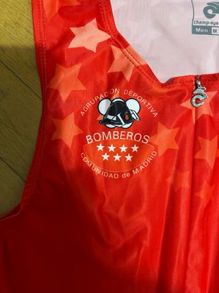 Mono de triatlón de Bomberos Comunidad de Madrid