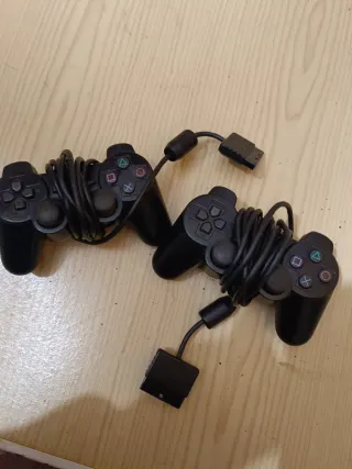 2 controller PlayStation 2 (PS2) DualShock con cavo