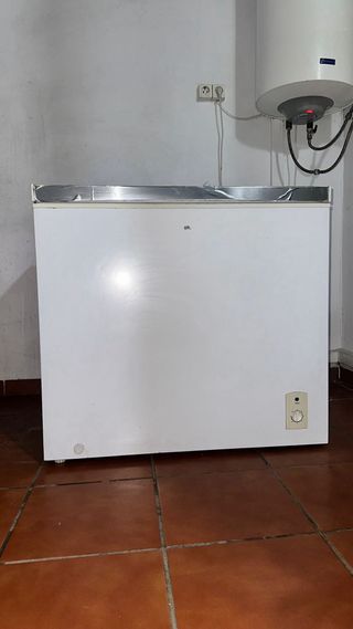 Arcón congelador 200L