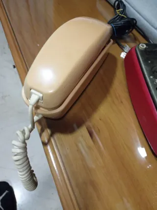 Teléfono Góndola Rojo y Beis