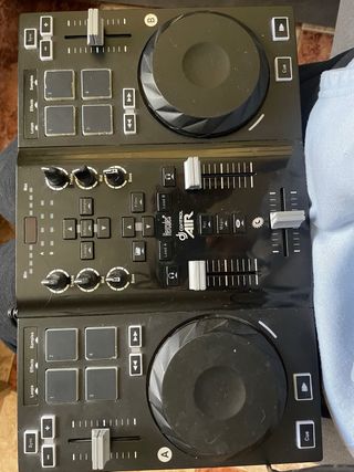 Mesa DJ Hercules control air.