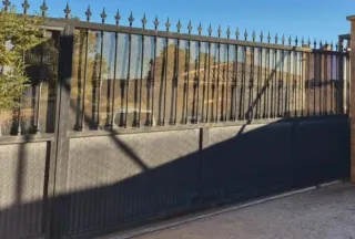 SE PRECISA COMERCIAL