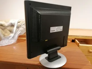 Pantalla Terra 22 Plata