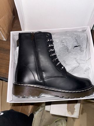 Botas Mimi-Mud negras polipiel