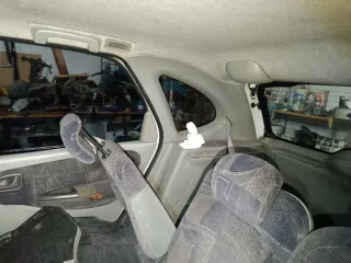 Renault Scenic 1.9 dci 2000 a reparar o piezas