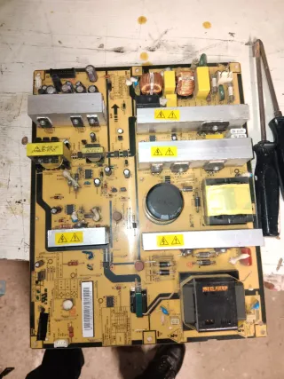 Fuente Alimentación Samsung IP-231135A-1