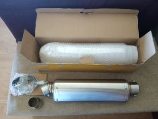 Tubo de escape universal para moto