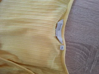 Top Salsa Amarillo Talla XS