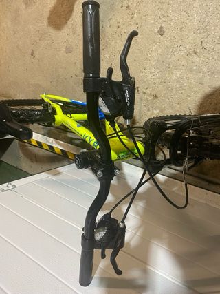 Bicicleta de Montaña Monty XY 8 26