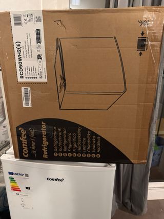 Mini Frigorífico Comfee 43L