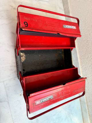 Caja de herramientas Facom metálica