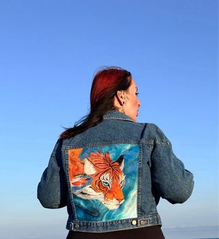 Chaqueta tejana pintada a mano tigre