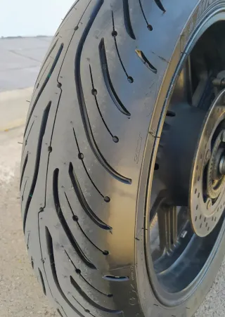 Honda CBF1000 FA ABS Blanca 998 cc. 107 cv.