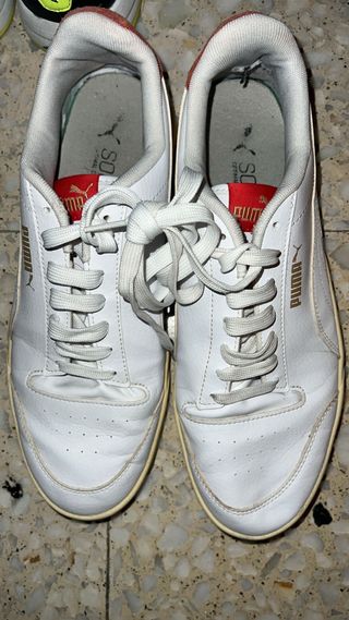 Zapatillas Puma Blancas y Rojas