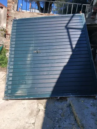 Puerta de garaje metálica 238 ancha larga 230