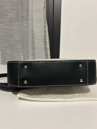 Bolso Guess Beige y Negro Nuevo