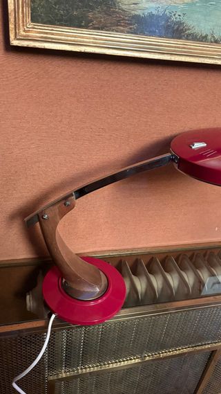 Lámpara Fase Madera Metal Roja