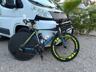 Bicicleta Triatlón BH Aerolight ultegra di2