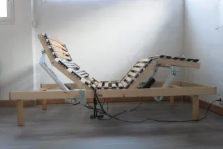 Cama articulada eléctrica