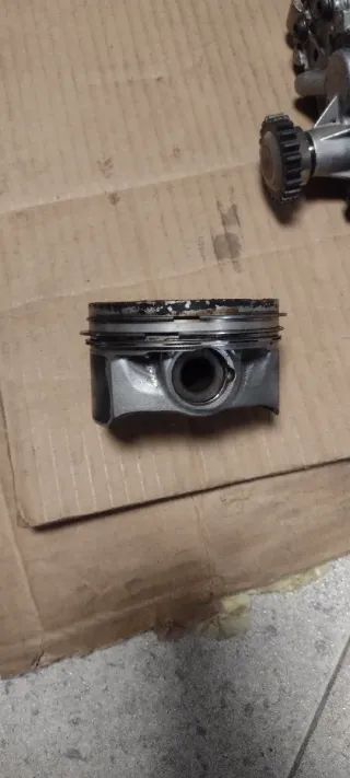 Cigueñal motor y piezas