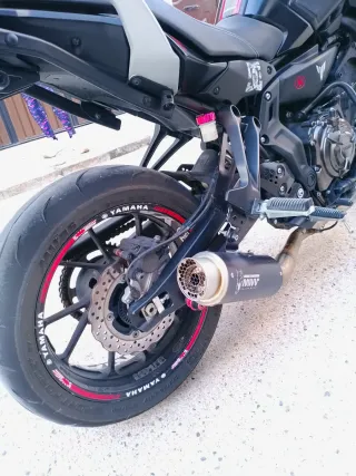 Yamaha Tracer 07 Negra