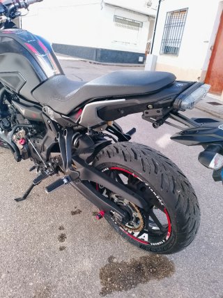 Yamaha Tracer 07 Negra