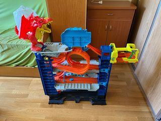 Hot Wheels Garaje definitivo Dragon
