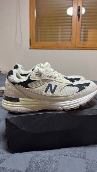New Balance 993 Beige/Negro