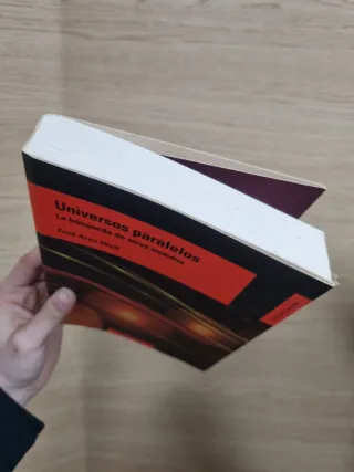 Universos Paralelos: La búsqueda de otros mundo...