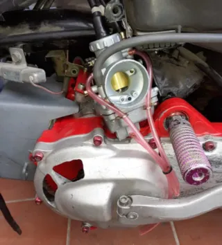 Kit Caja de Láminas 4 Pétalos Honda Wallaro