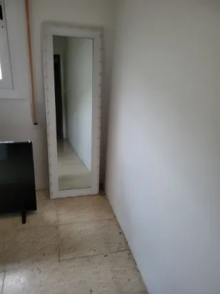 Espejo de pared blanco