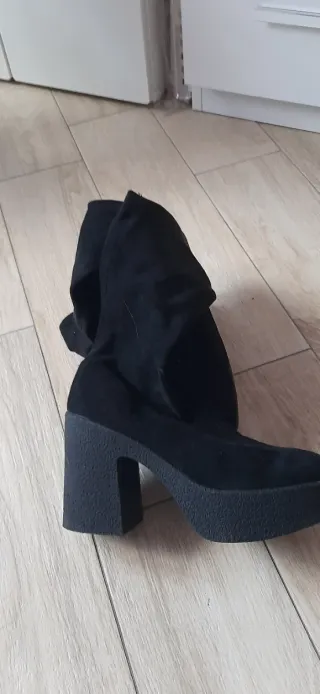 Stivaletti camoscio n.37