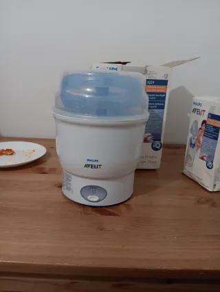 Calienta biberones y esterilizador Philips Avent