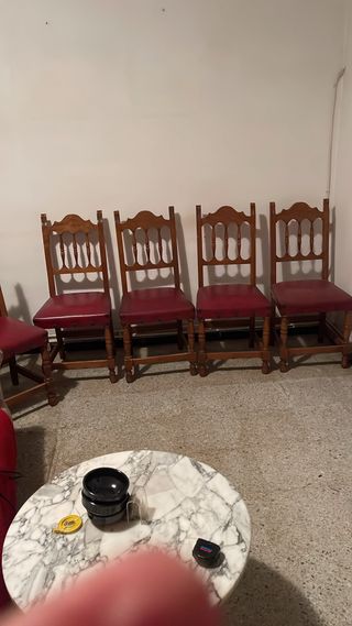 6 Sillas de Comedor Madera y Cuero Rojas