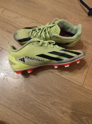 Botas de fútbol Adidas tacos talla 42