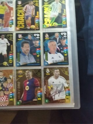 Álbum Adrenalyn LaLiga 2024-25 Casi Lleno