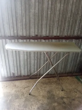 Tabla de planchar plegable